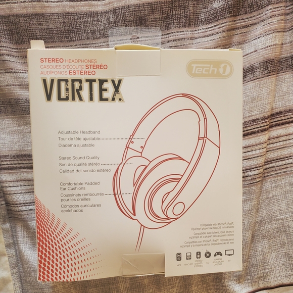 Tech1 Vortex Stereo Headphones - Picture 2 of 2